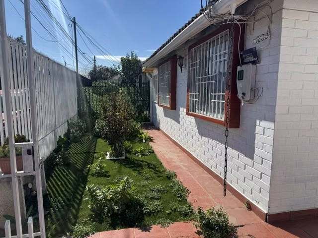CASA EN VENTA BARRIO ORIENTE MAIPU 3 DORMITORIOS - Imagen 4