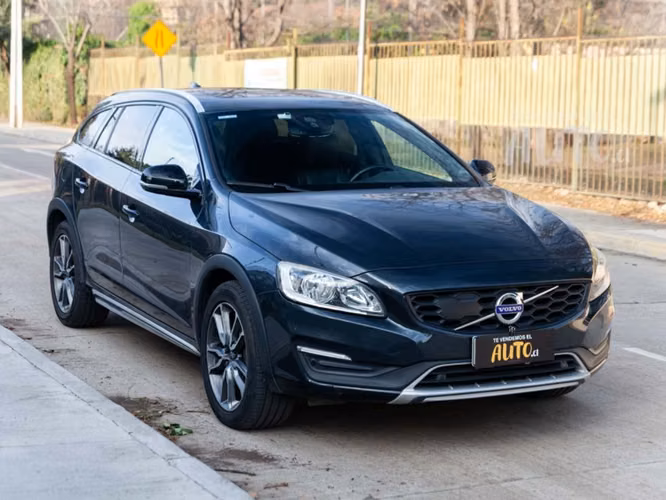 Volvo V60 D4 4X4 2.4 Limited 2018