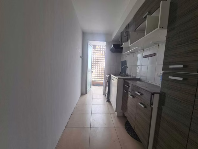 2D +1B  / Piso 5 / Remodelado / Vista Poniente (178678)