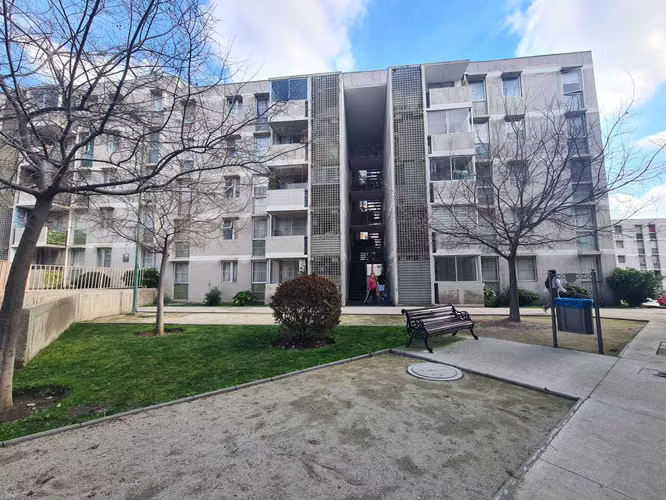 2D +1B  / Piso 5 / Remodelado / Vista Poniente (178678)