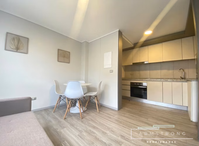 ARRIENDO departamento amoblado 1 dormitorio seminuevo - Imagen 13