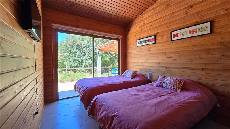 Arriendo casa de 3D 2B frente al lago Colbún cond. cerrado.