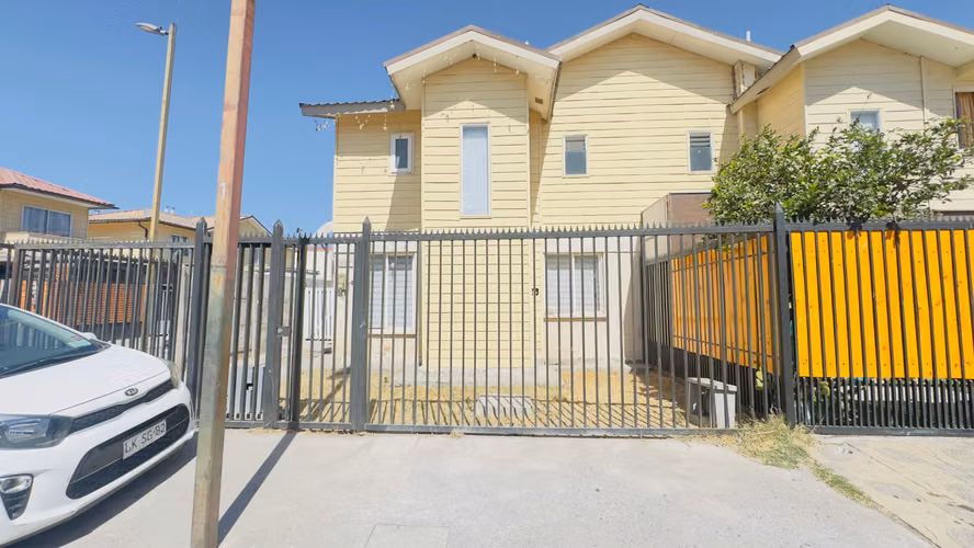 VENTA CASA  3D 2B VALLE GRANDE LAMPA