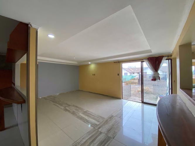 Arriendo Casa en Parcela 2.000 m² | 4 Dormitorio (178706)