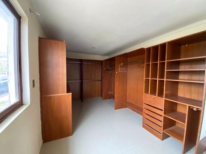 Arriendo Casa en Parcela 2.000 m² | 4 Dormitorio (178706)