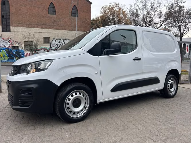 PEUGEOT PARTNER PARTNER L1 BLUEHDI 100 - 2023 | 371