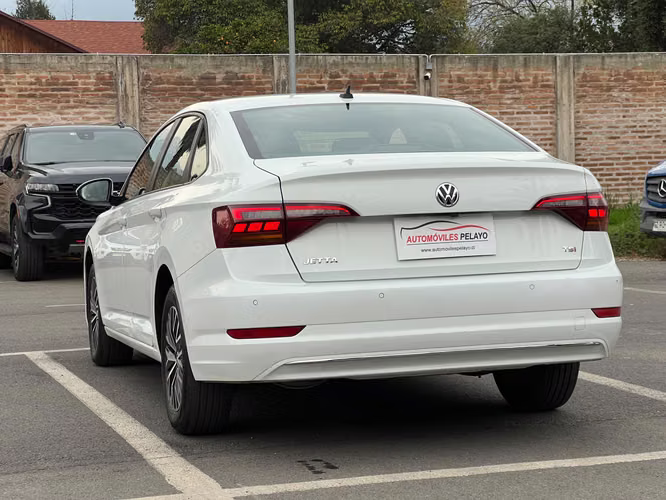 Volkswagen Jetta 2019