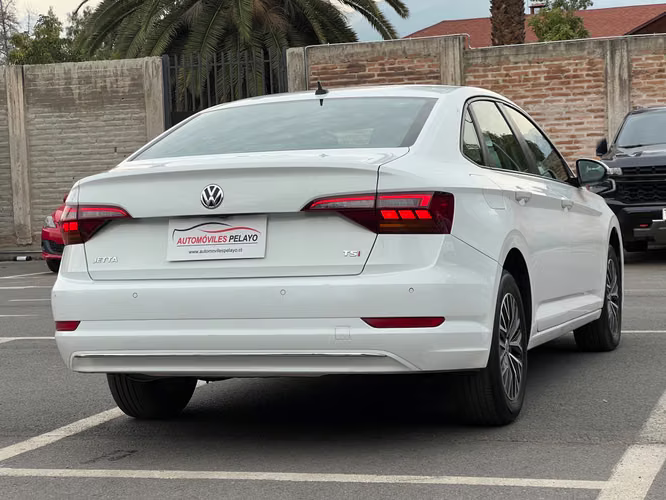Volkswagen Jetta 2019