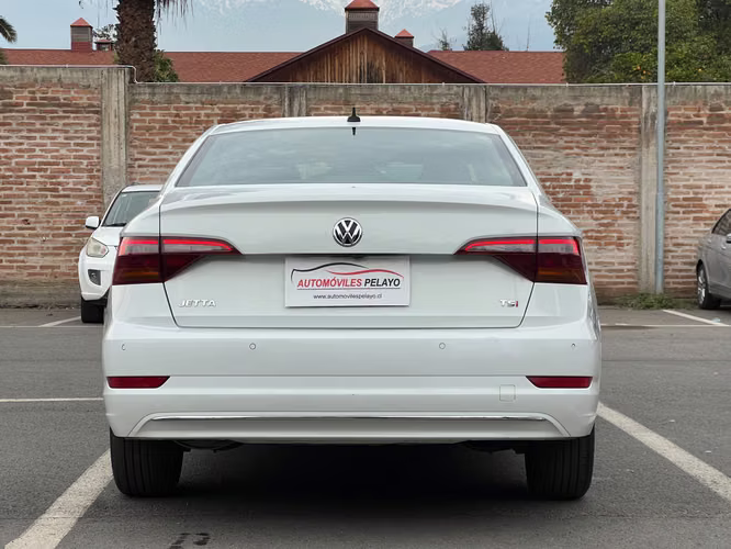 Volkswagen Jetta 2019