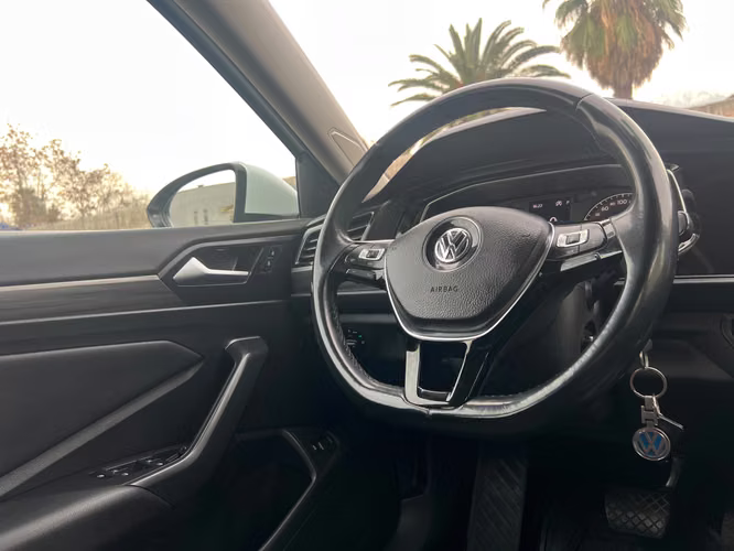 Volkswagen Jetta 2019