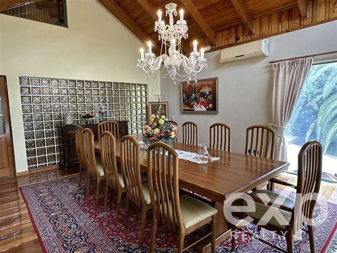 Casa en venta de 5 dorm. en Talca