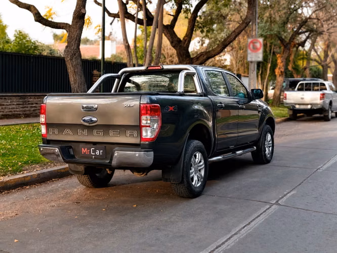 FORD RANGER DSL XLT 4X4 3.2L AT - 2023 | 2888