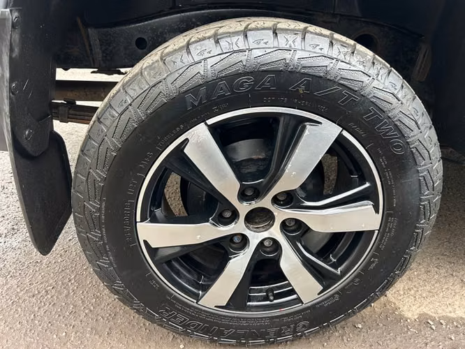 PEUGEOT LANDTREK LANDTREK ACTION4 HDI  | 325