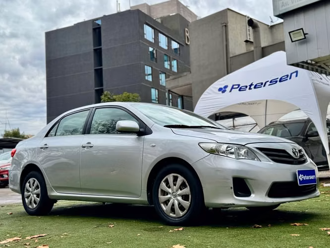 TOYOTA COROLLA SEDAN GLI - 2011 | 2525