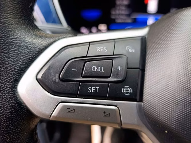 VOLKSWAGEN T-CROSS COMFORTLINE 1.6L AT 110HP - 2022 | 2605