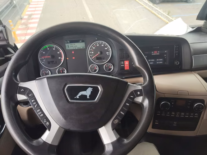 Man Modelo TGX 18.480