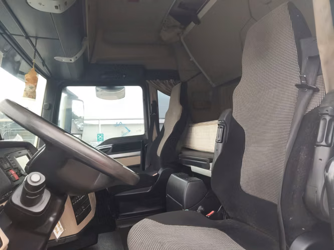 Man Modelo TGX 18.480