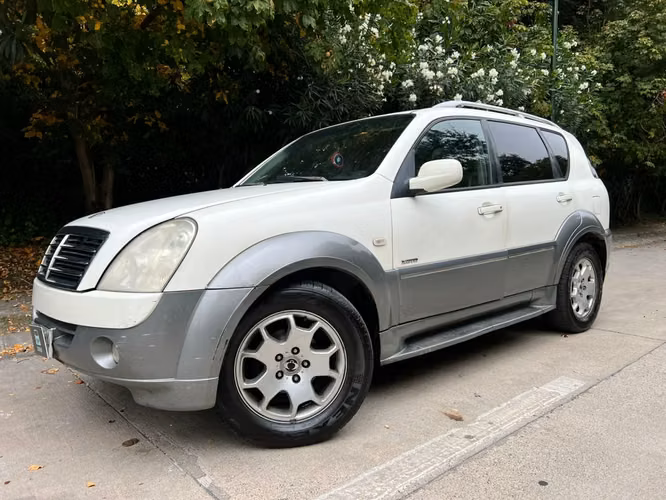 SSANGYONG Rexton 4X4 2.7L DIESEL AUT 2007