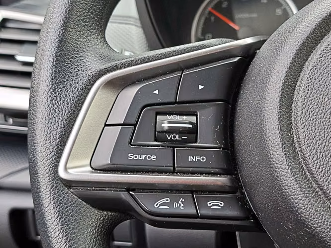 SUBARU FORESTER 2025