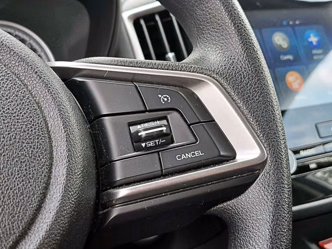 SUBARU FORESTER 2025