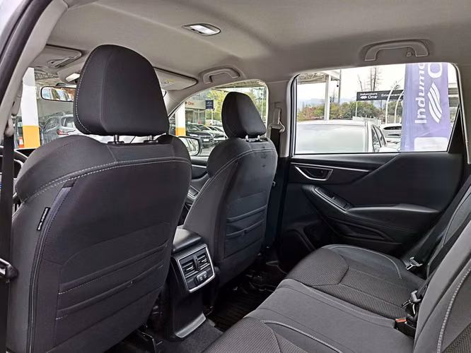 SUBARU FORESTER 2025