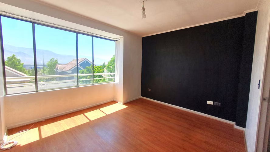 VENTA CASA FAMILIAR 4 DORM. CIUDAD DE LOS VALLES (178721)