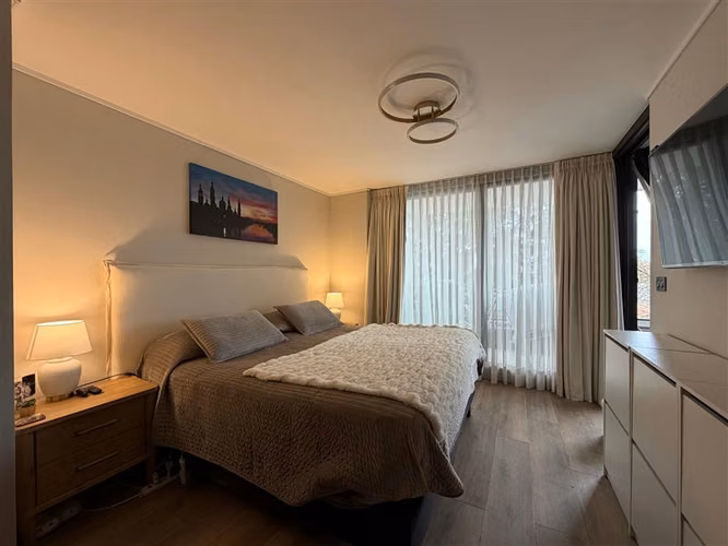 Departamento en venta de 2 dorm. en Vitacura