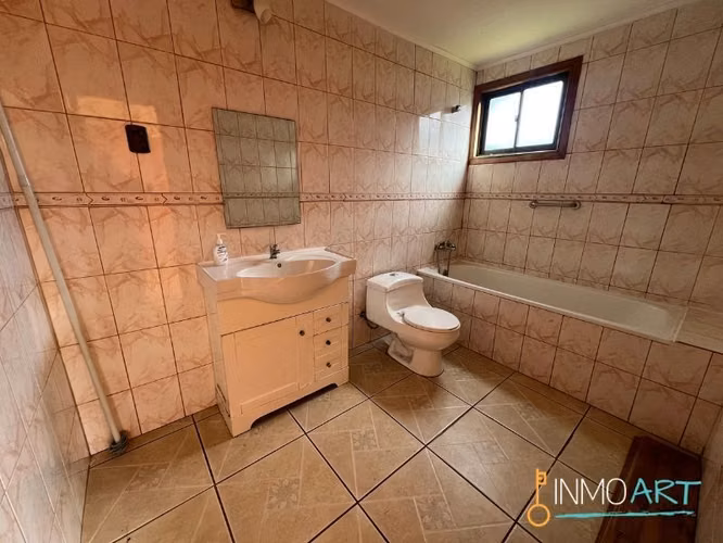 Casa en venta Regularizada de 2 dorm. en Pillanlelbun