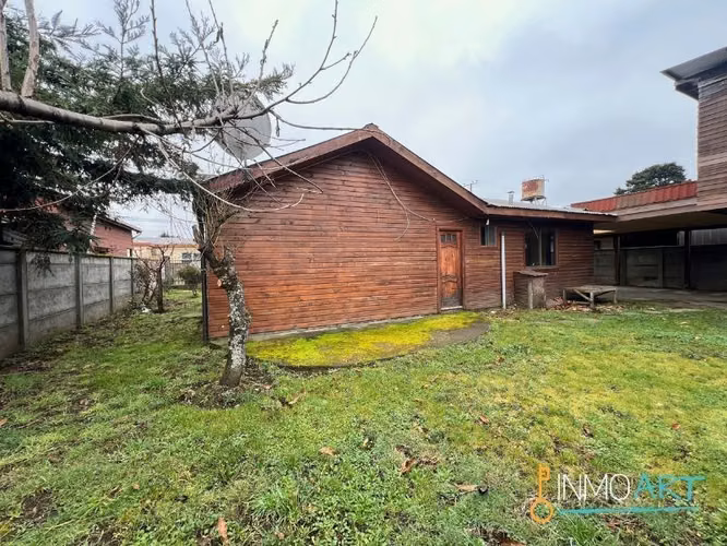 Casa en venta Regularizada de 2 dorm. en Pillanlelbun