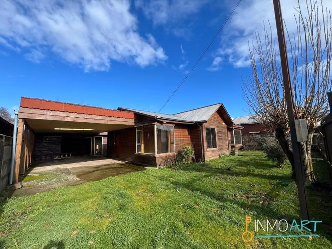Casa en venta Regularizada de 2 dorm. en Pillanlelbun