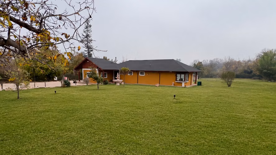 PARCELA CON DOS CASAS EN SANTA RITA