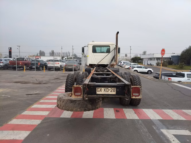 CAMION GU813E Granite   6X4