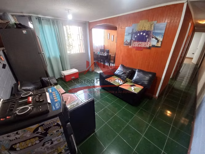 Departamento Segundo Piso, 2 Dormitorios, 1 Baño, Quilicura.