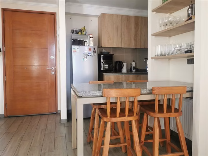 EN ARRIENDO 2 DORMITORIOS CON 2 BAÑOS METRO SAN MIGUEL