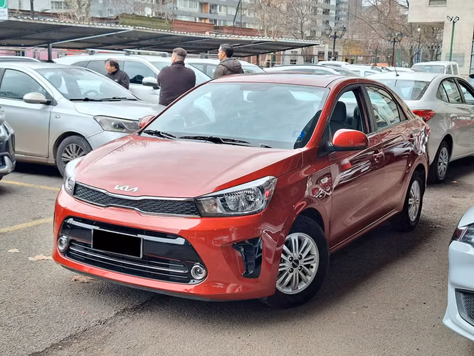 KIA SOLUTO 2024