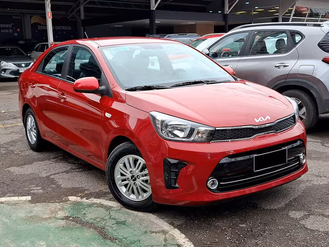 KIA SOLUTO 2024
