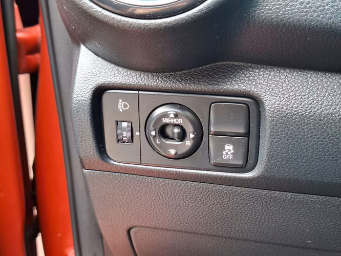 KIA SOLUTO 2024