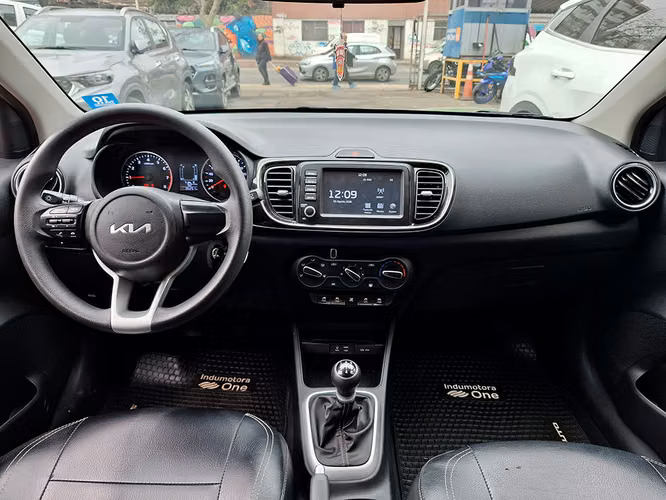 KIA SOLUTO 2024