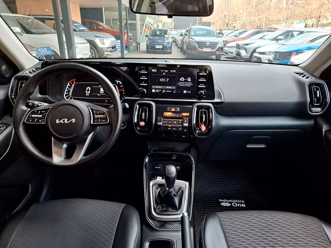KIA SONET 2024