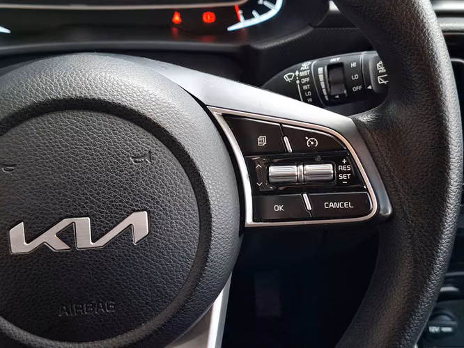 KIA SONET 2024