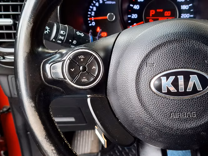 KIA SOUL 2015