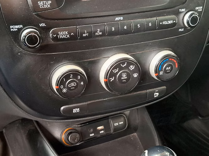 KIA SOUL 2015