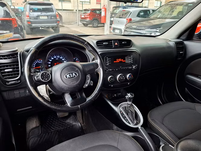 KIA SOUL 2015