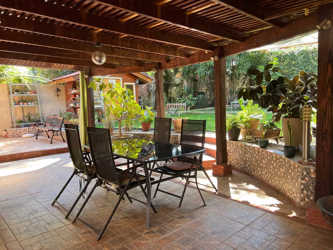 Oportunidad de Inversión en Zona Residencial (178731)