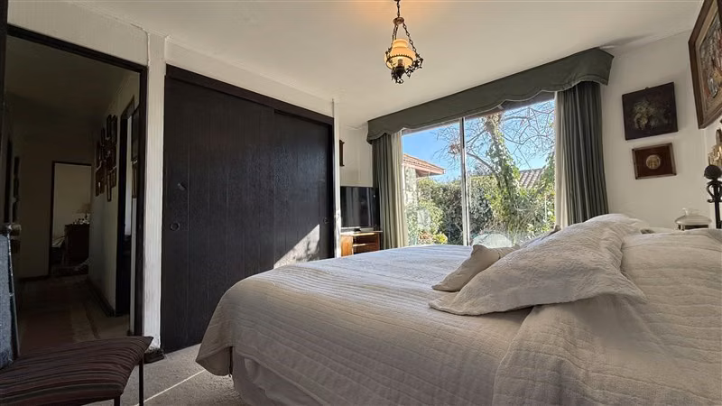 Casa en venta de 3 dorm. en La Reina