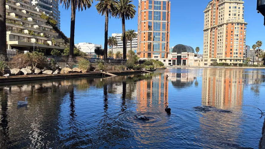 VENTA  VINA DEL MAR FRENTE AL MAR 4D 2B  2E 1B PRTO PACIFICO