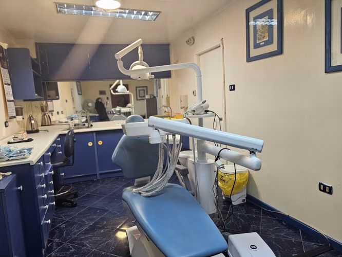 Box Dental Equipado En Centro Medico Consolidado Centro