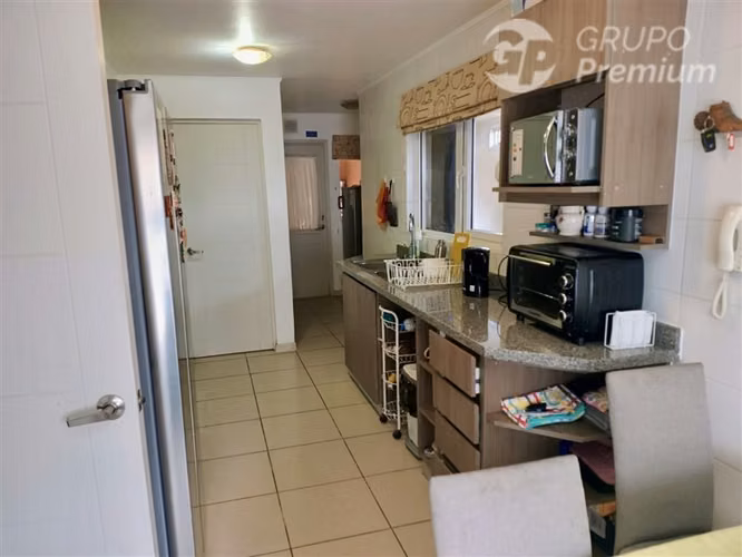 Casa en venta 4 dorm. 3 baños, Residencial Luis Durán Temuco