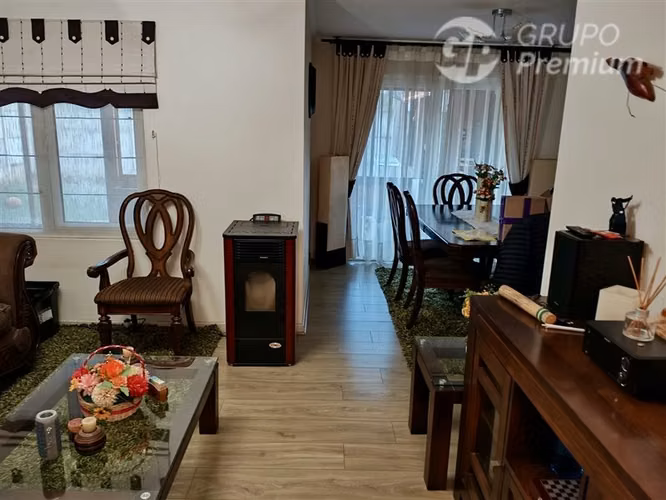Casa en venta 4 dorm. 3 baños, Residencial Luis Durán Temuco
