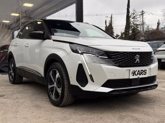 PEUGEOT 3008  2024